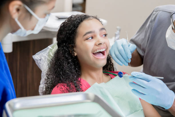 Best Emergency Tooth Extraction  in Kerens, TX
